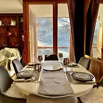 Luxury 4beds Ski-in&out Large! Apartment Breuil-Cervinia