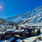Luxury 4beds Ski-in&out Large!