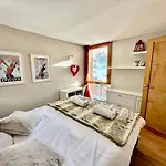 Luxury 4beds Ski-in&out Large! Apartment Breuil-Cervinia