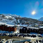Luxury 4beds Ski-in&out Large! Apartment Breuil-Cervinia