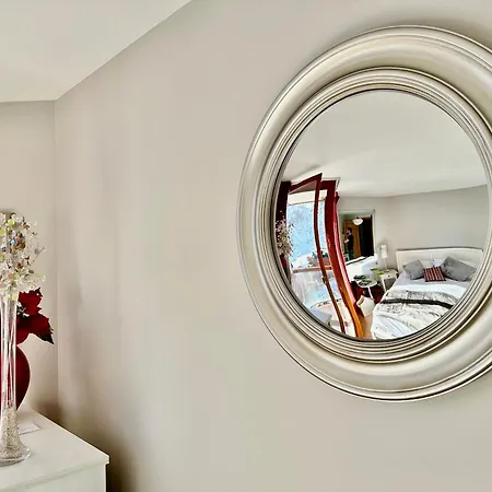 Luxury 3beds Ski-in&out Steps From City Centre! * 브루일서비니아