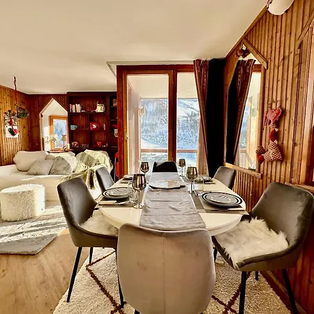 Luxury 4beds Ski-in&out Large!