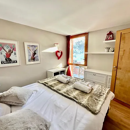 Luxury 4beds Ski-in&out Large! Appartement Breuil-Cervinia