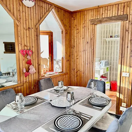 Luxury 4beds Ski-in&out Large! * 布勒伊-切尔维尼亚