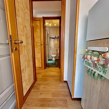 Luxury 4beds Ski-in&out Large! 아파트 브루일서비니아