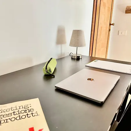 Luxury 4beds Ski-in&out Large! 公寓 布勒伊-切尔维尼亚