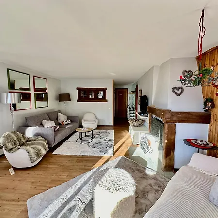 Luxury 4beds Ski-in&out Large! 아파트 브루일서비니아